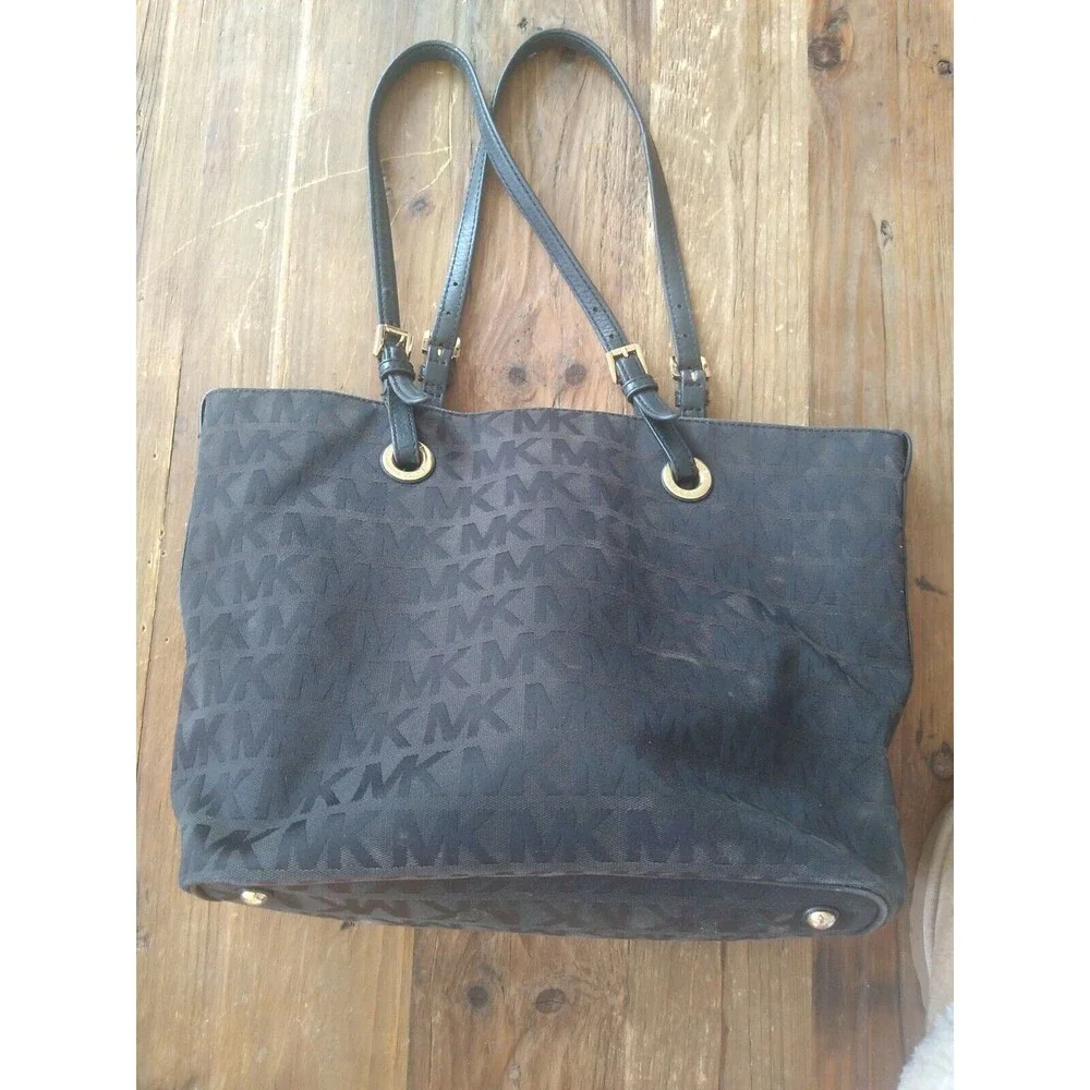 Michael Kors Black LogoDesigner Tote Leather Straps Gold Hardware Slouch Soho
